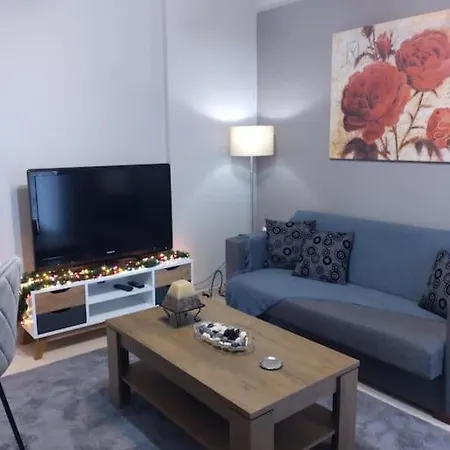 Apartament χαίρε, ξεΐνε, παρ' αμμι φιλησεαι *